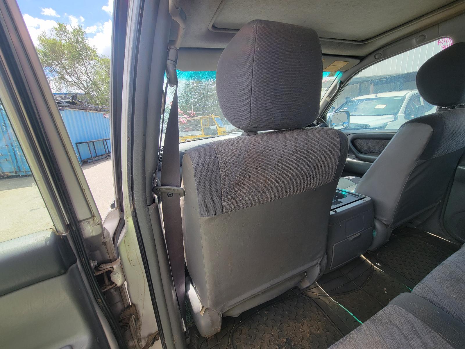 View Toyota Landcruiser 2002 4 Door Station Wagon