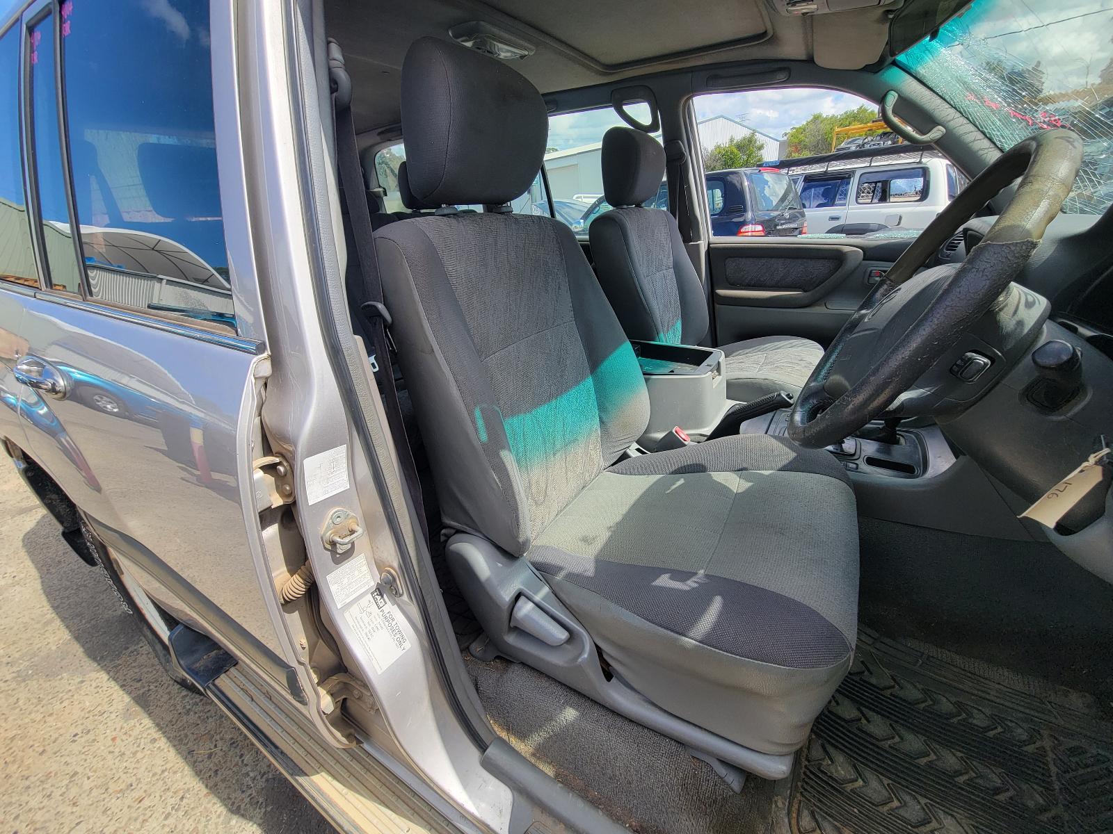 View Toyota Landcruiser 2002 4 Door Station Wagon