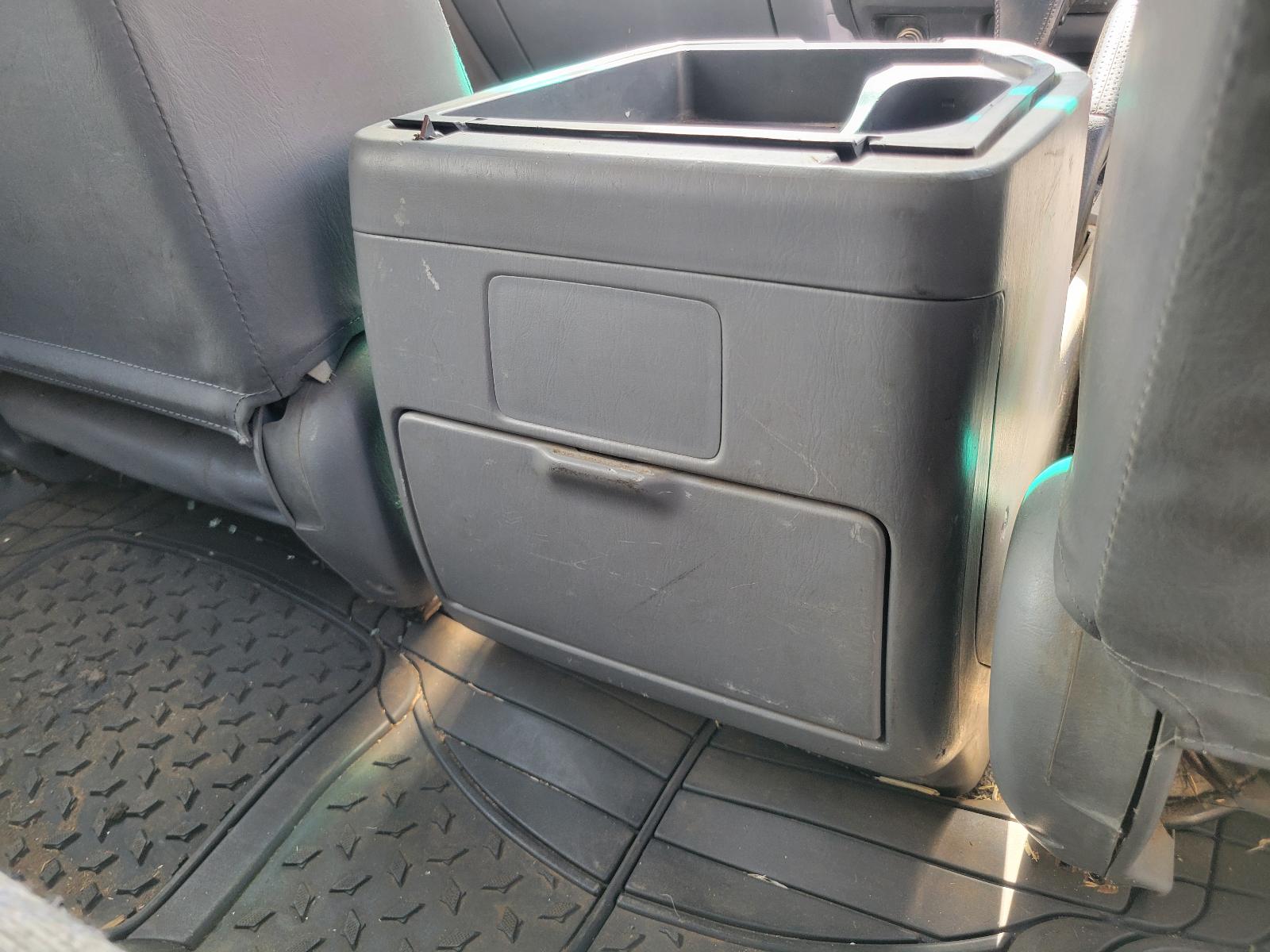 View Toyota Landcruiser 2002 4 Door Station Wagon