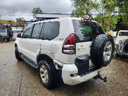 View Toyota Prado 2006 4 Door Station Wagon