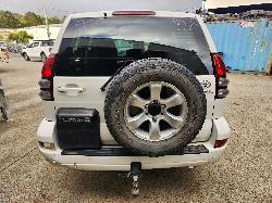View Toyota Prado 2006 4 Door Station Wagon