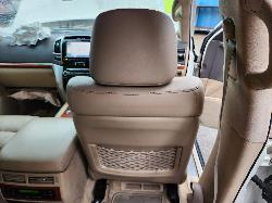 View Toyota Landcruiser 2015 4 Door Station Wagon