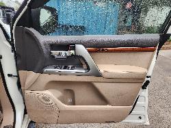 View Toyota Landcruiser 2015 4 Door Station Wagon