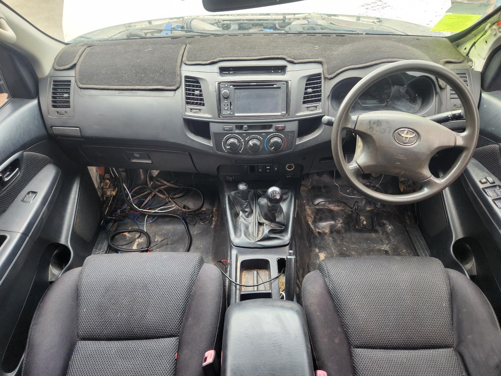 Toyota Hilux 2015 4 Door Utility View Toyota Hilux 2015 4 Door Utility