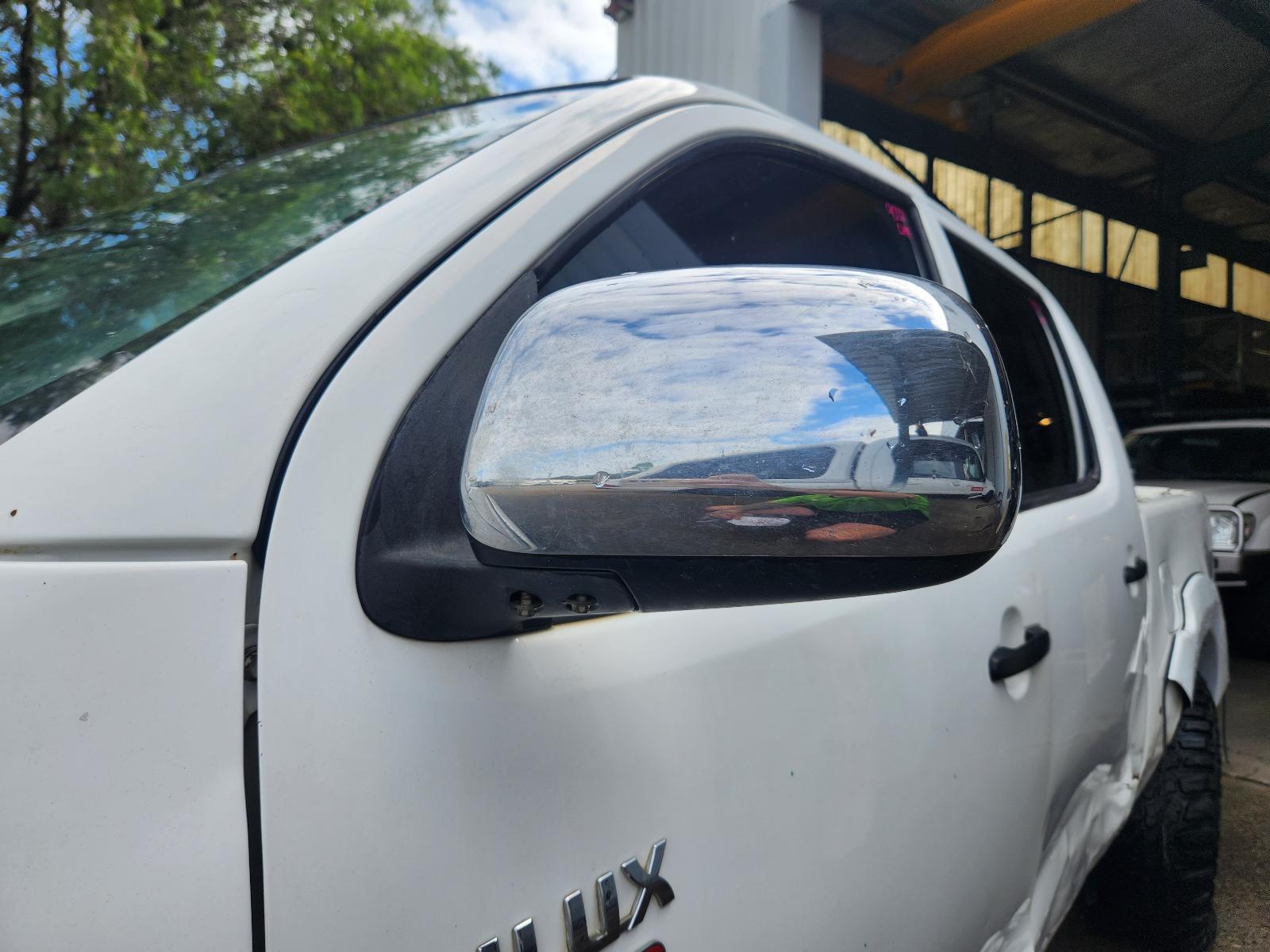 Toyota Hilux 2015 4 Door Utility View Toyota Hilux 2015 4 Door Utility