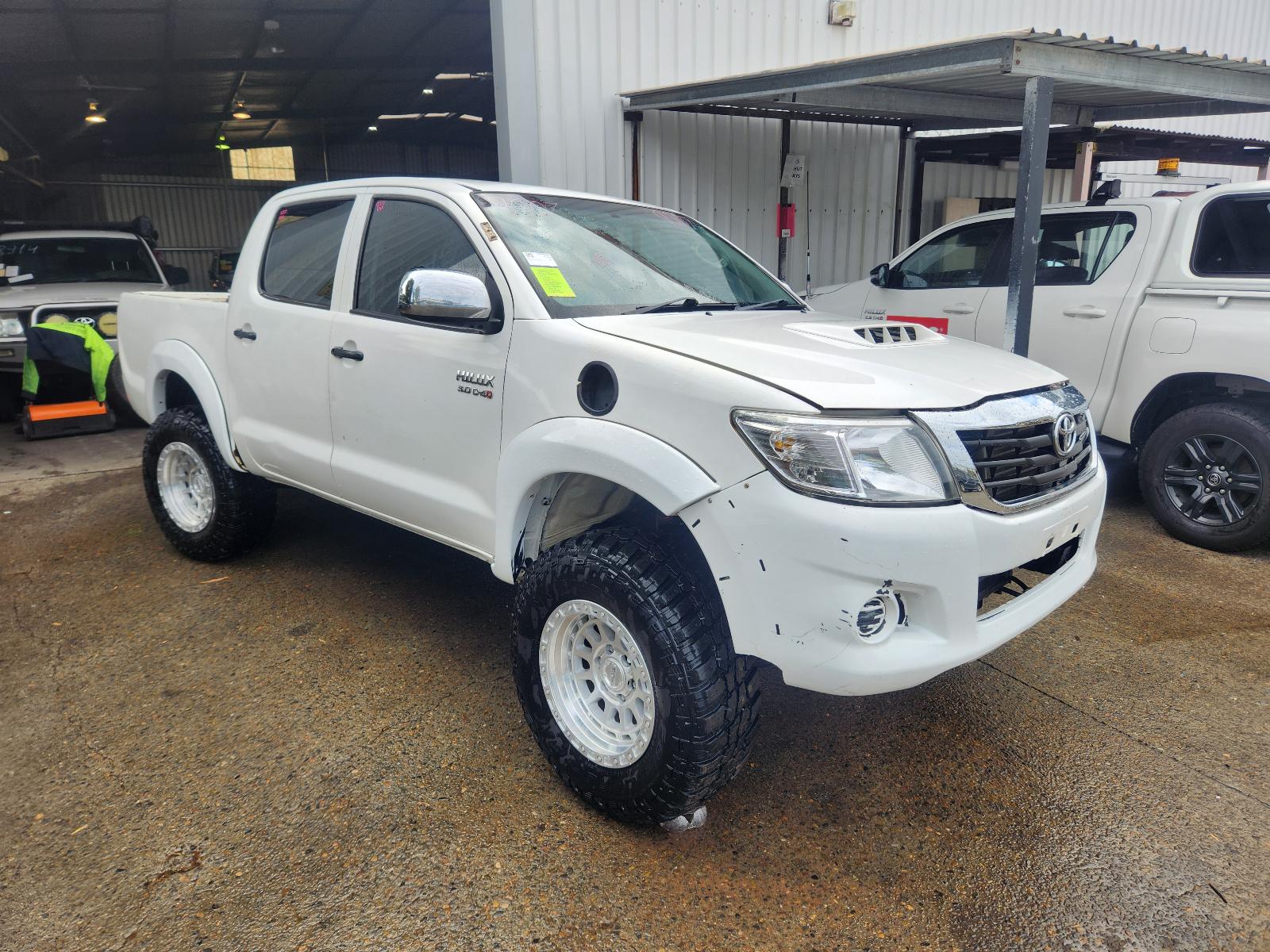 Toyota Hilux 2015 4 Door Utility View Toyota Hilux 2015 4 Door Utility