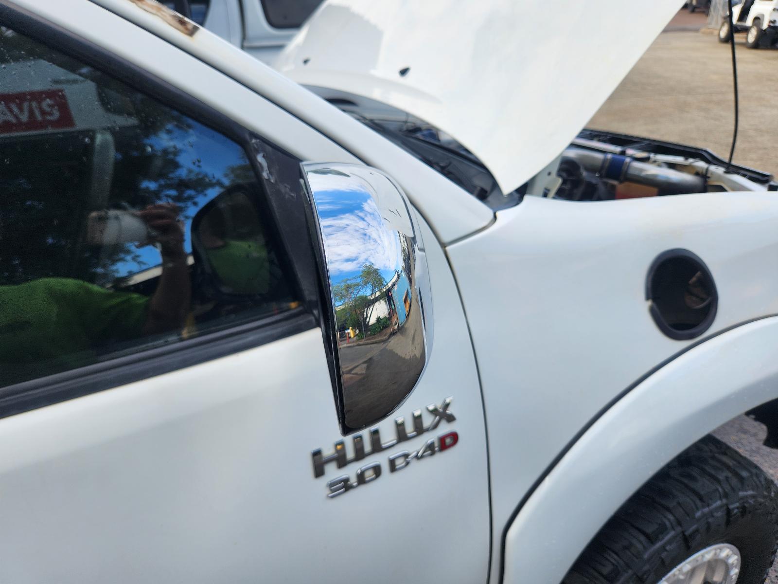 Toyota Hilux 2015 4 Door Utility View Toyota Hilux 2015 4 Door Utility