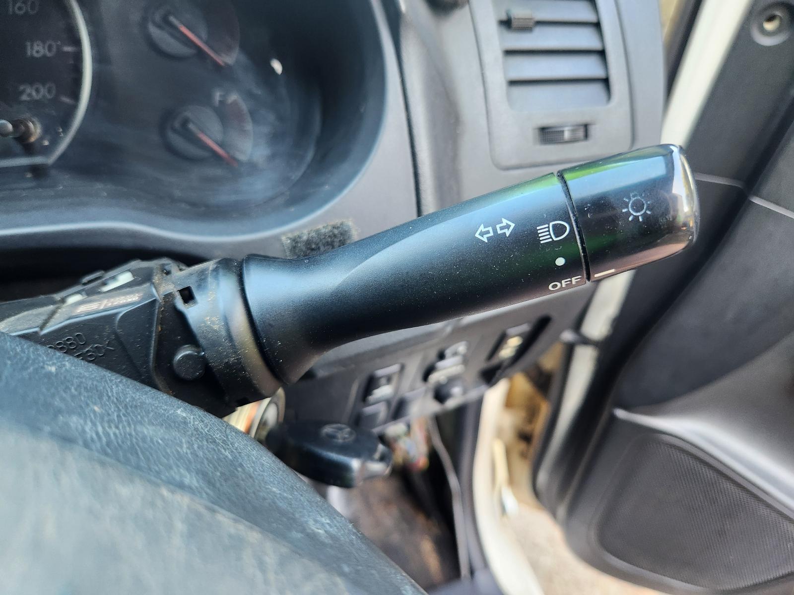 Toyota Hilux 2015 4 Door Utility View Toyota Hilux 2015 4 Door Utility