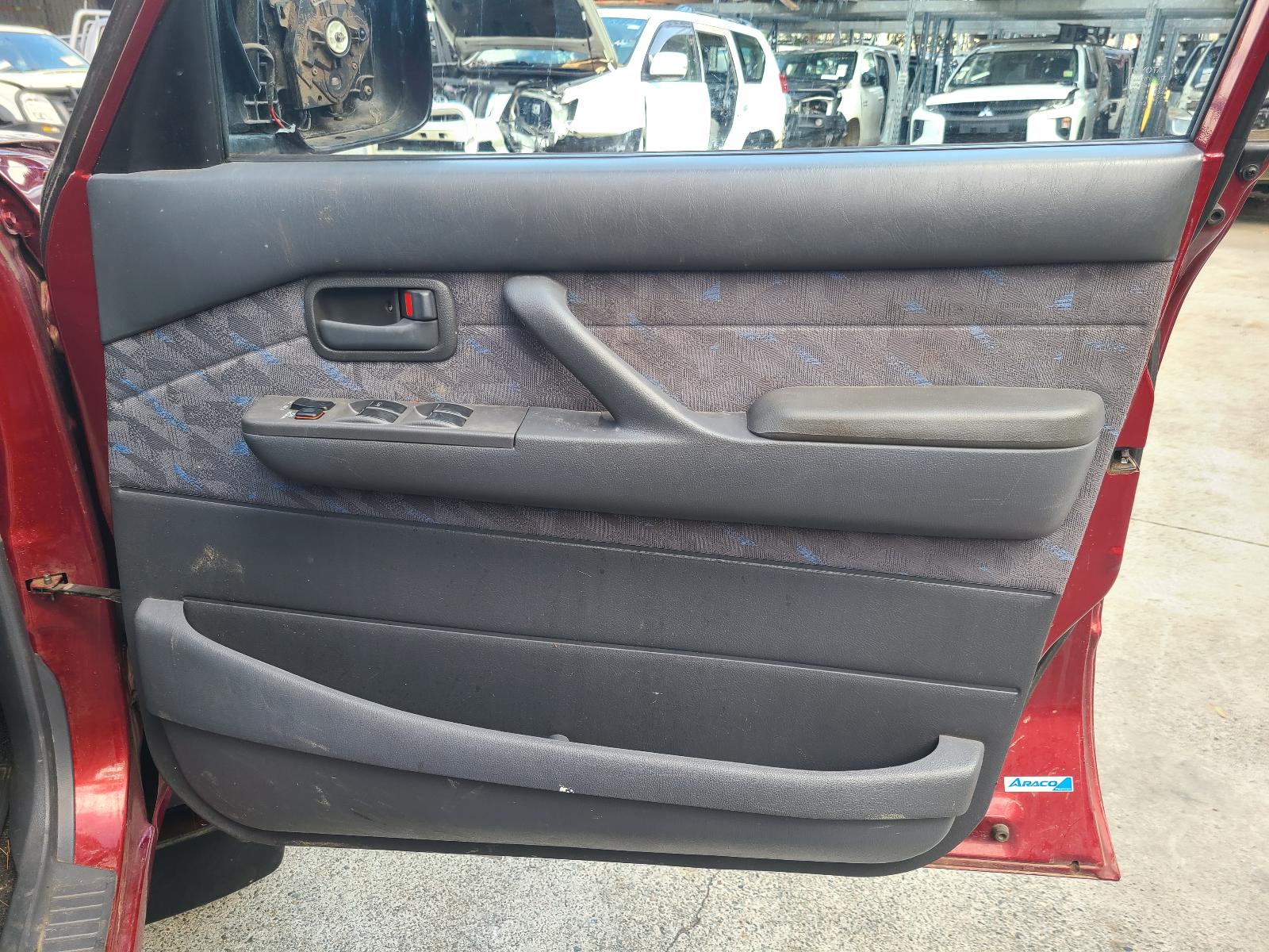 View Toyota Landcruiser 1996 4 Door Station Wagon