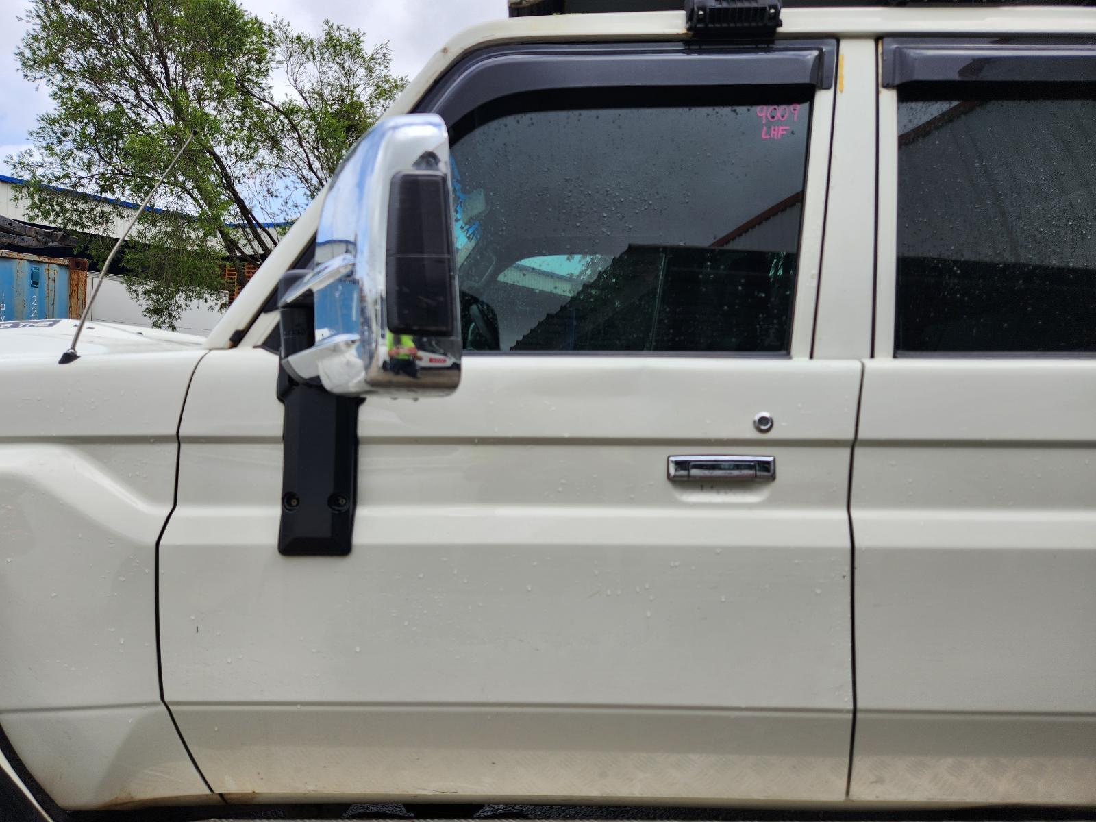 View Toyota Landcruiser 2013 4 Door Pickup