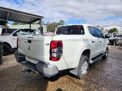 View Mitsubishi Triton 2021 4 Door Utility