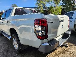 View Mitsubishi Triton 2021 4 Door Utility