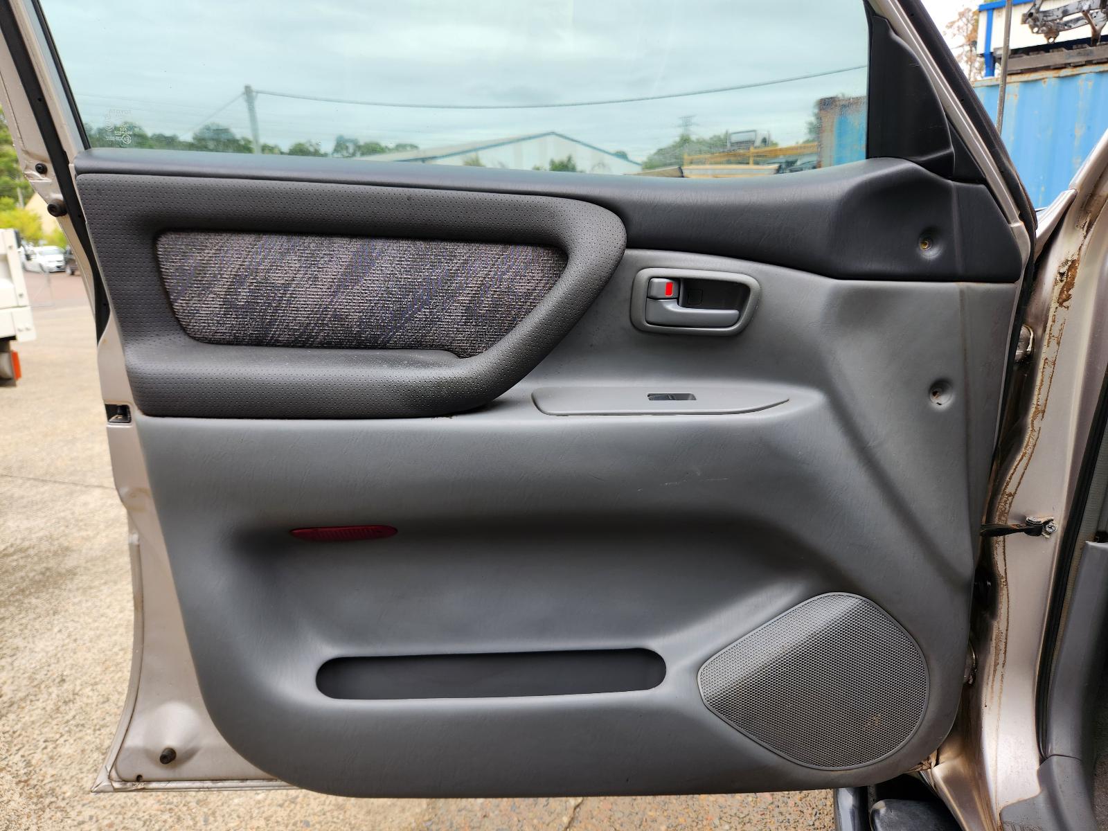 Toyota Landcruiser 2000 4 Door Station Wagon View Toyota Landcruiser 2000 4 Door Station Wagon