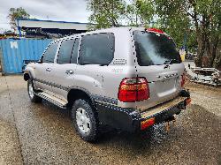 View Toyota Landcruiser 2000 4 Door Station Wagon
