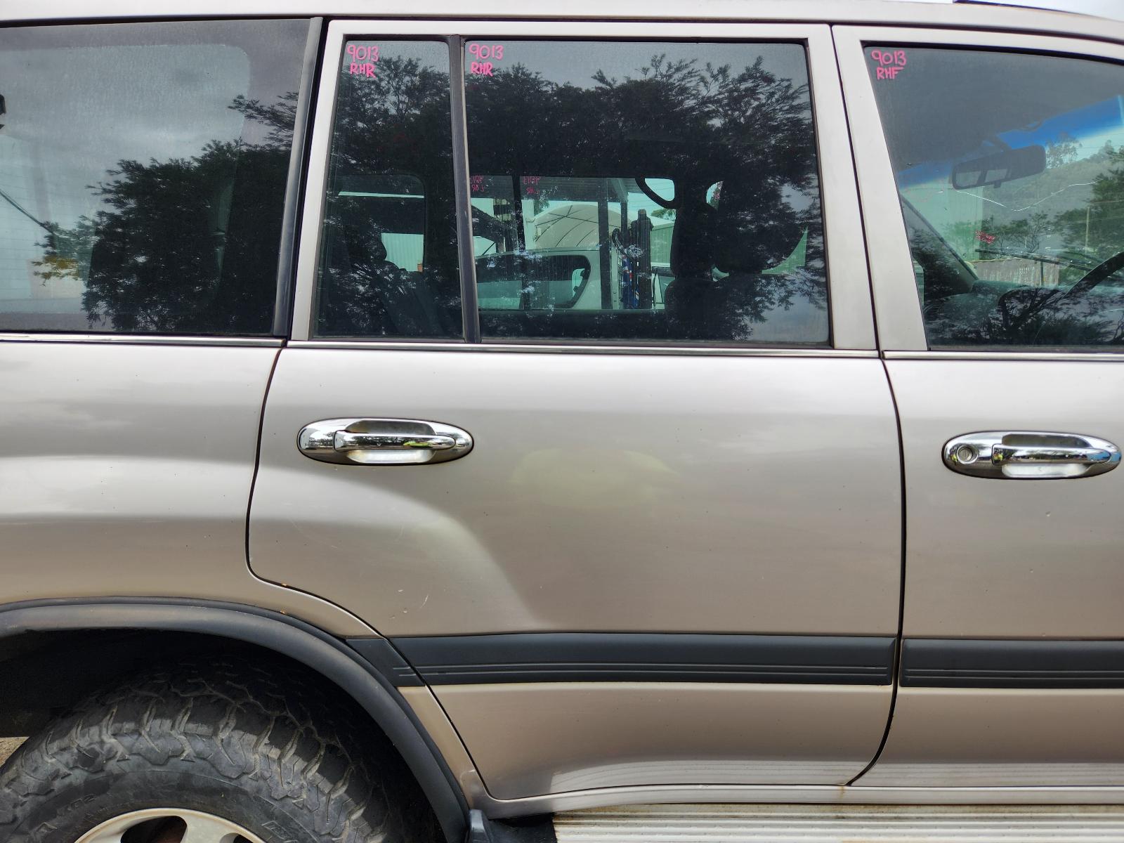 Toyota Landcruiser 2000 4 Door Station Wagon View Toyota Landcruiser 2000 4 Door Station Wagon