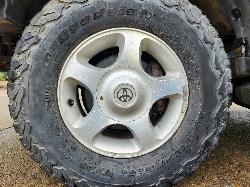 View Toyota Landcruiser 2000 4 Door Station Wagon