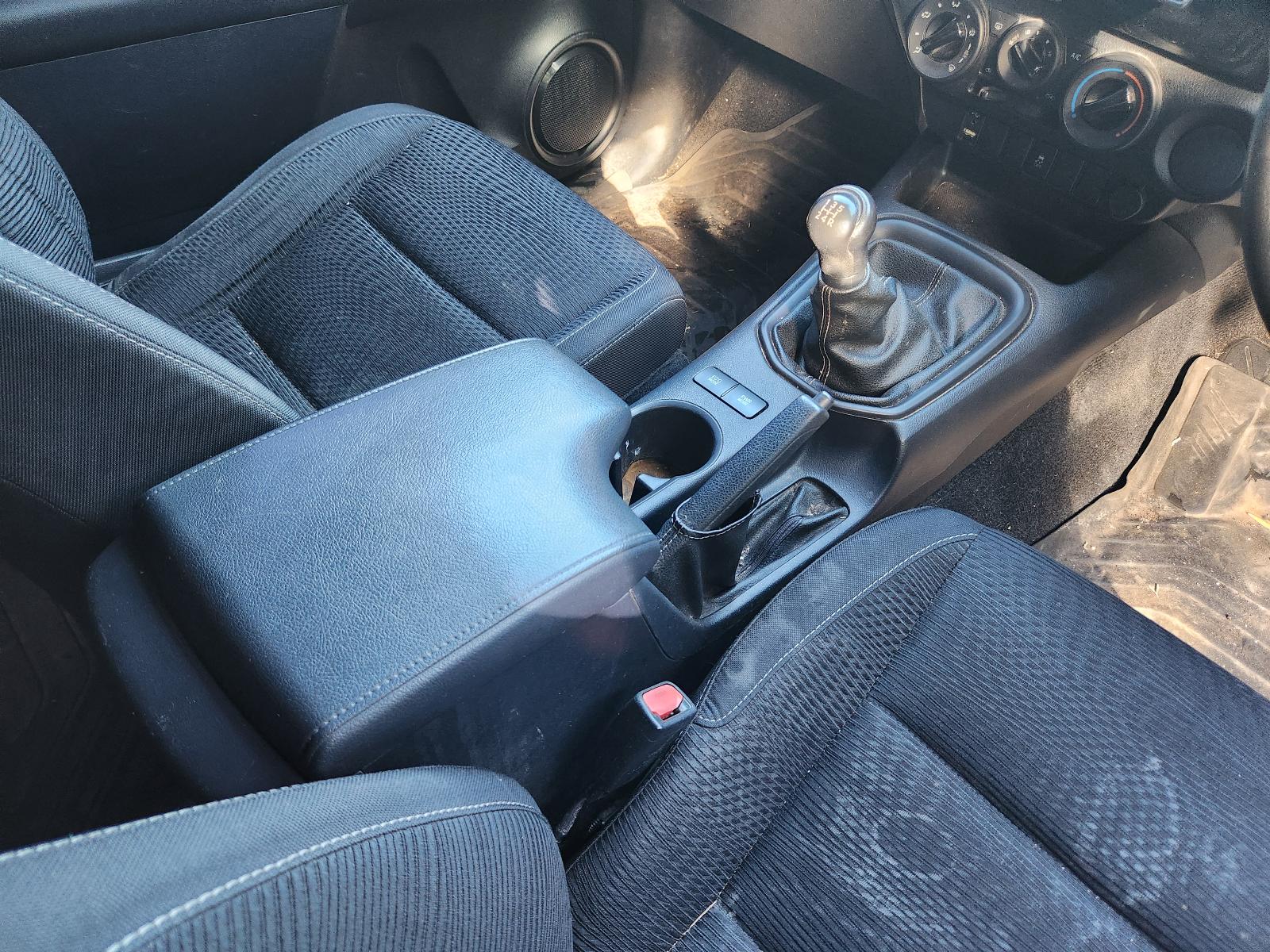 Toyota Hilux 2017 2 Door Van View Toyota Hilux 2017 2 Door Van