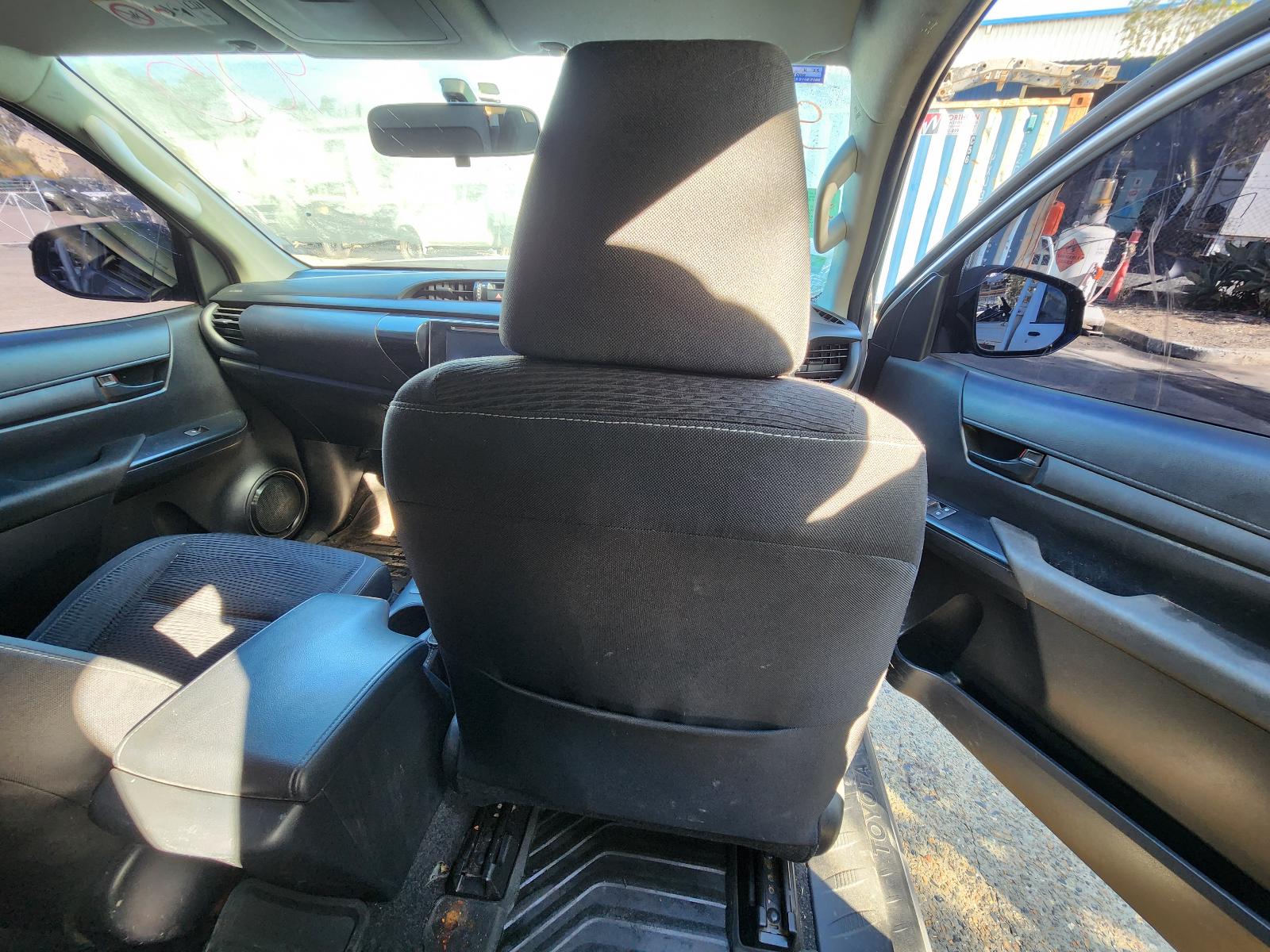 Toyota Hilux 2017 2 Door Van View Toyota Hilux 2017 2 Door Van