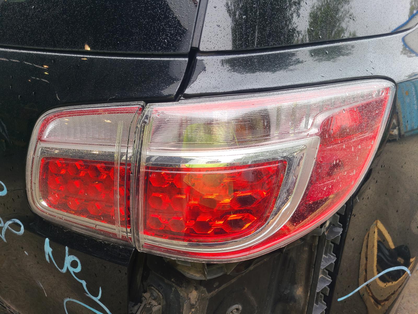 Holden Trailblazer 2019 4 Door Station Wagon View Holden Trailblazer 2019 4 Door Station Wagon