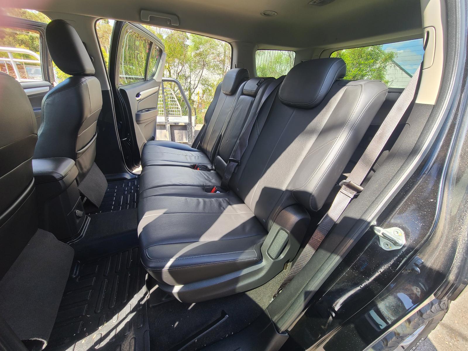 Holden Trailblazer 2019 4 Door Station Wagon View Holden Trailblazer 2019 4 Door Station Wagon