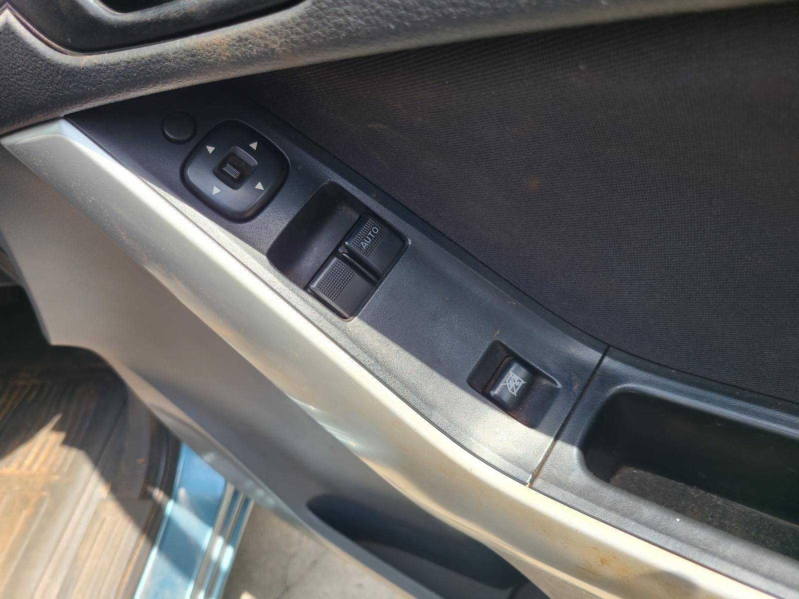 View Mazda Bt50 2015  