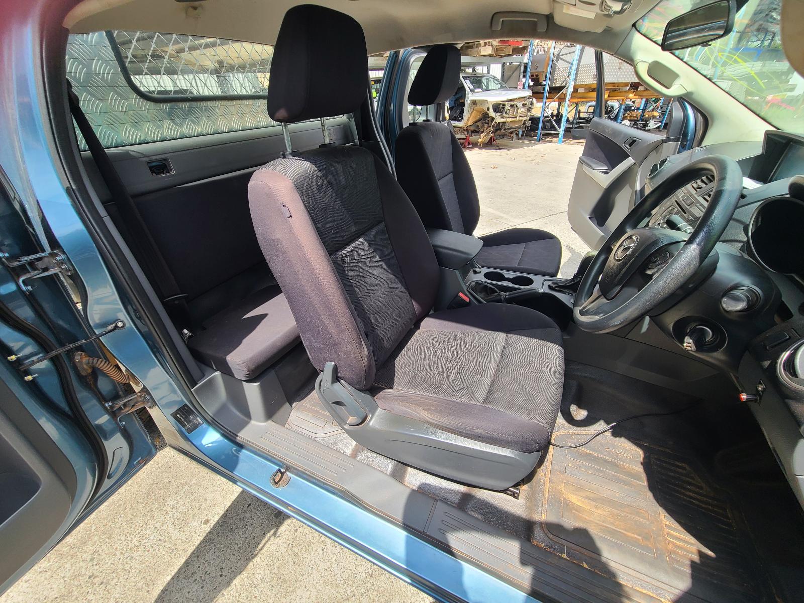 View Mazda Bt50 2015  