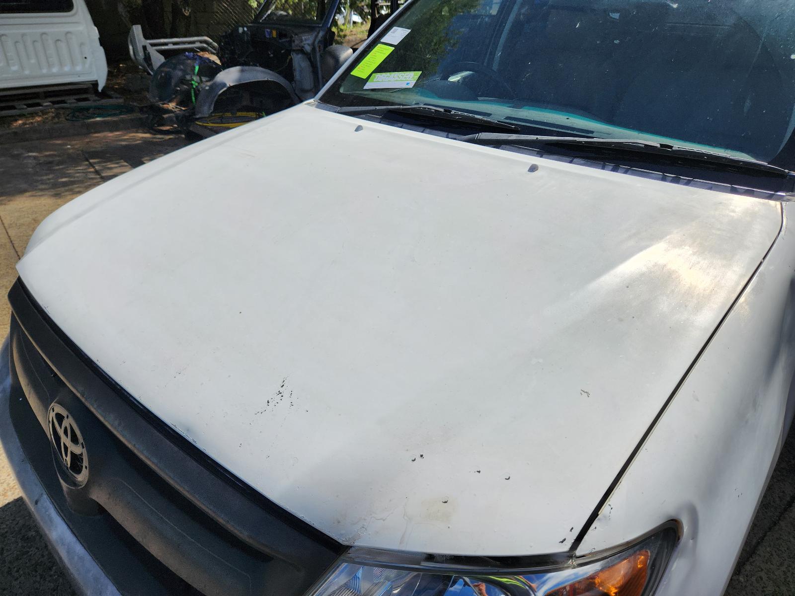 View Toyota Hilux 2006  