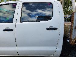 View Toyota Hilux 2006  