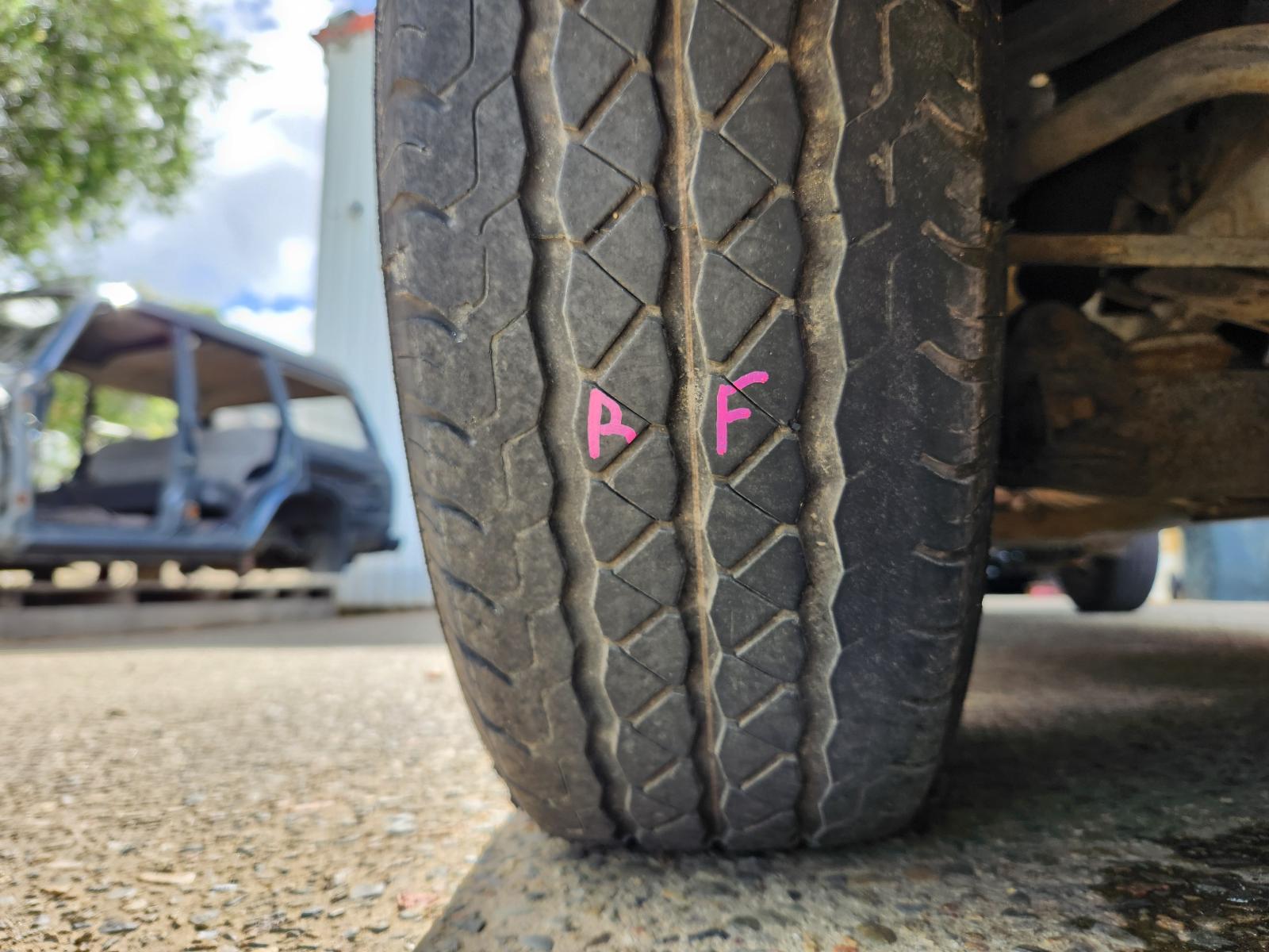 View Toyota Hilux 2006  