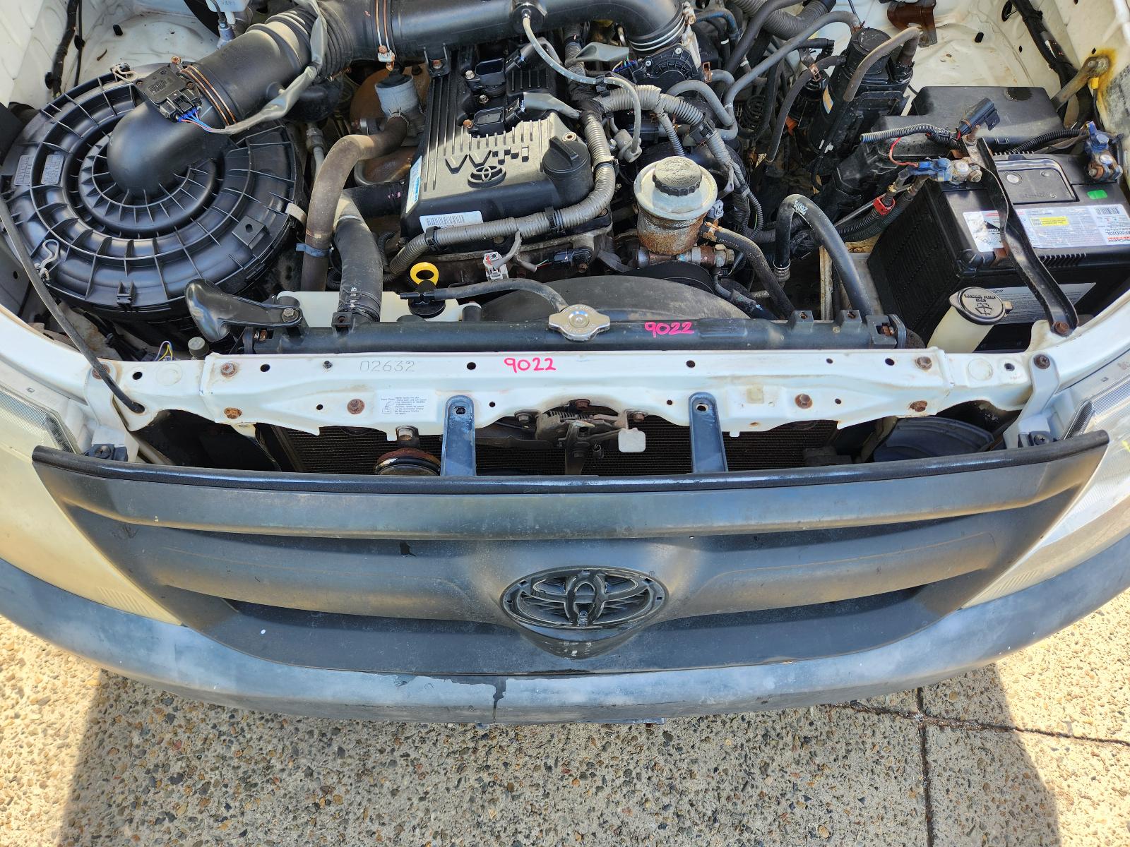 View Toyota Hilux 2006  