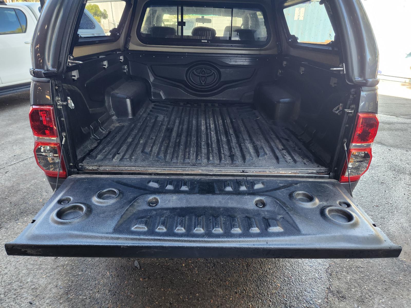 Toyota Hilux 2013 4 Door Utility View Toyota Hilux 2013 4 Door Utility