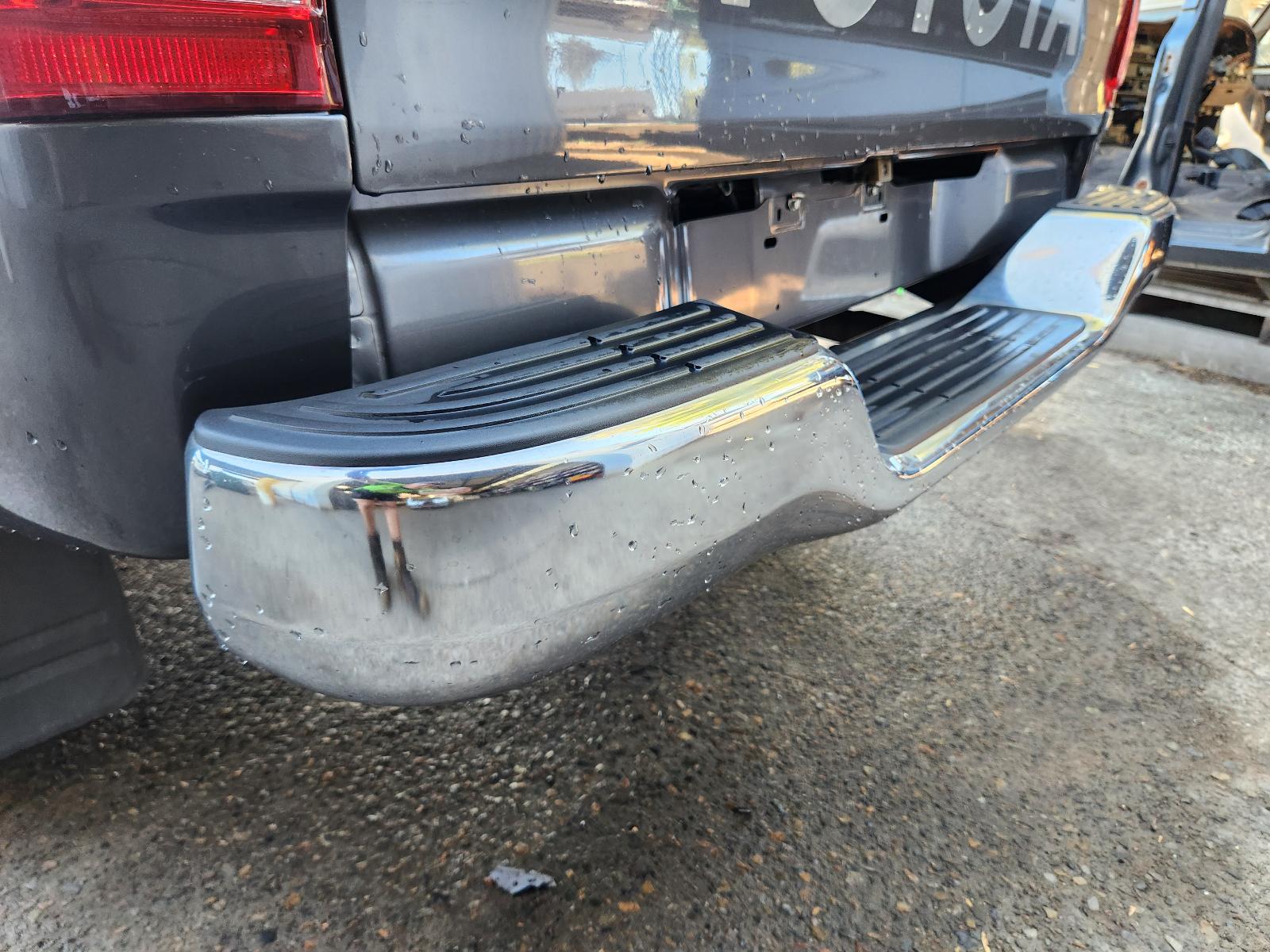 Toyota Hilux 2013 4 Door Utility View Toyota Hilux 2013 4 Door Utility