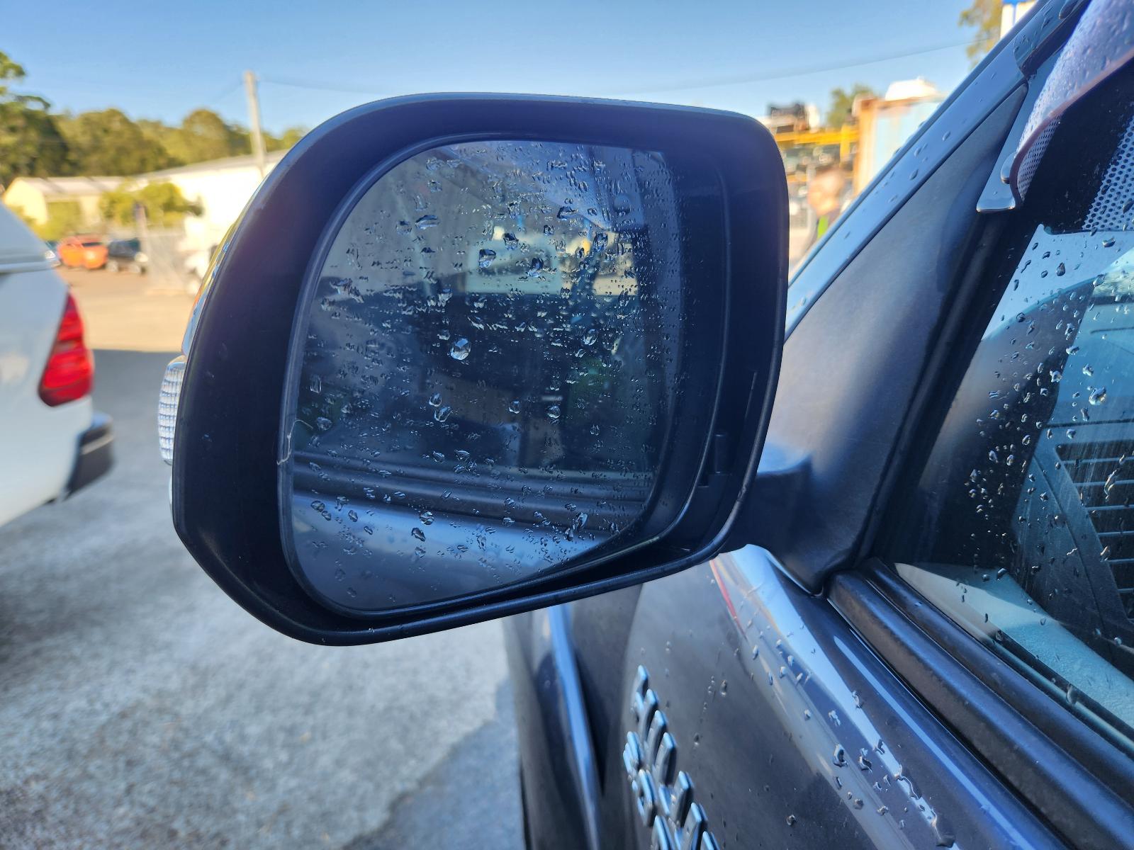 Toyota Hilux 2013 4 Door Utility View Toyota Hilux 2013 4 Door Utility