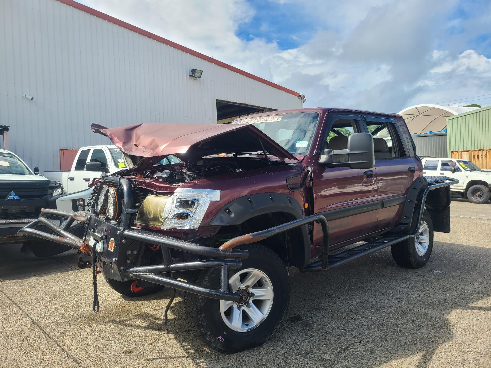 View Nissan Patrol 2003 4 Door Station Wagon