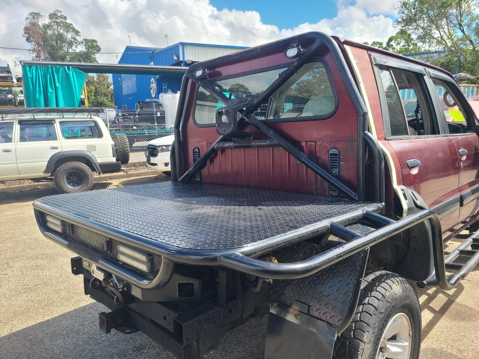 View Nissan Patrol 2003 4 Door Station Wagon