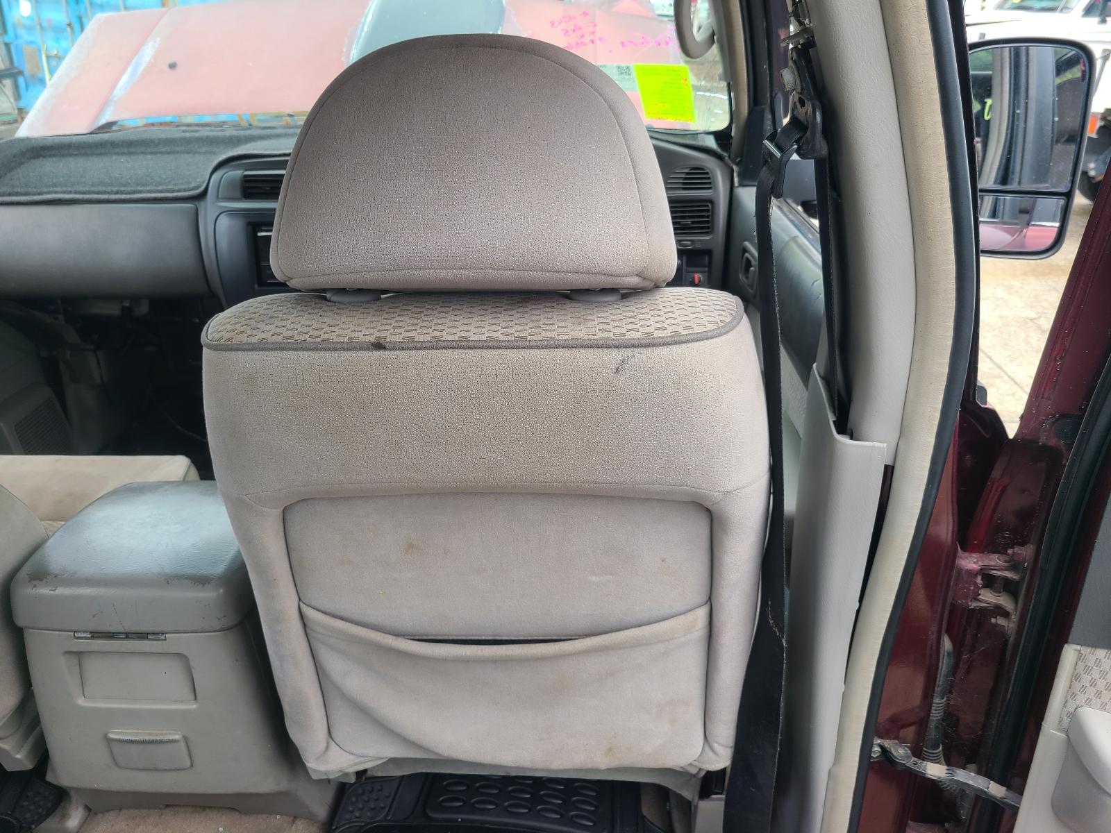 View Nissan Patrol 2003 4 Door Station Wagon