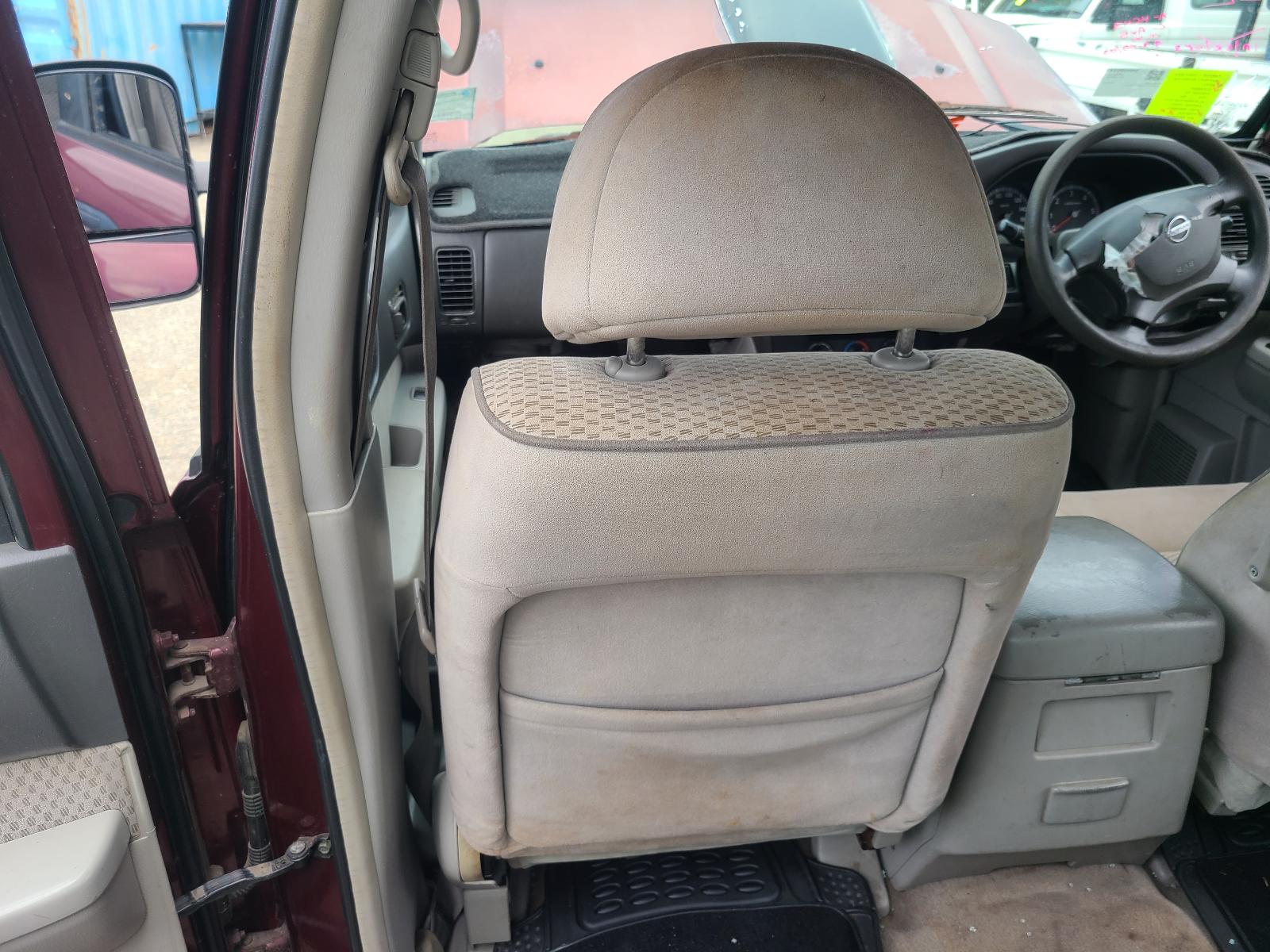 View Nissan Patrol 2003 4 Door Station Wagon