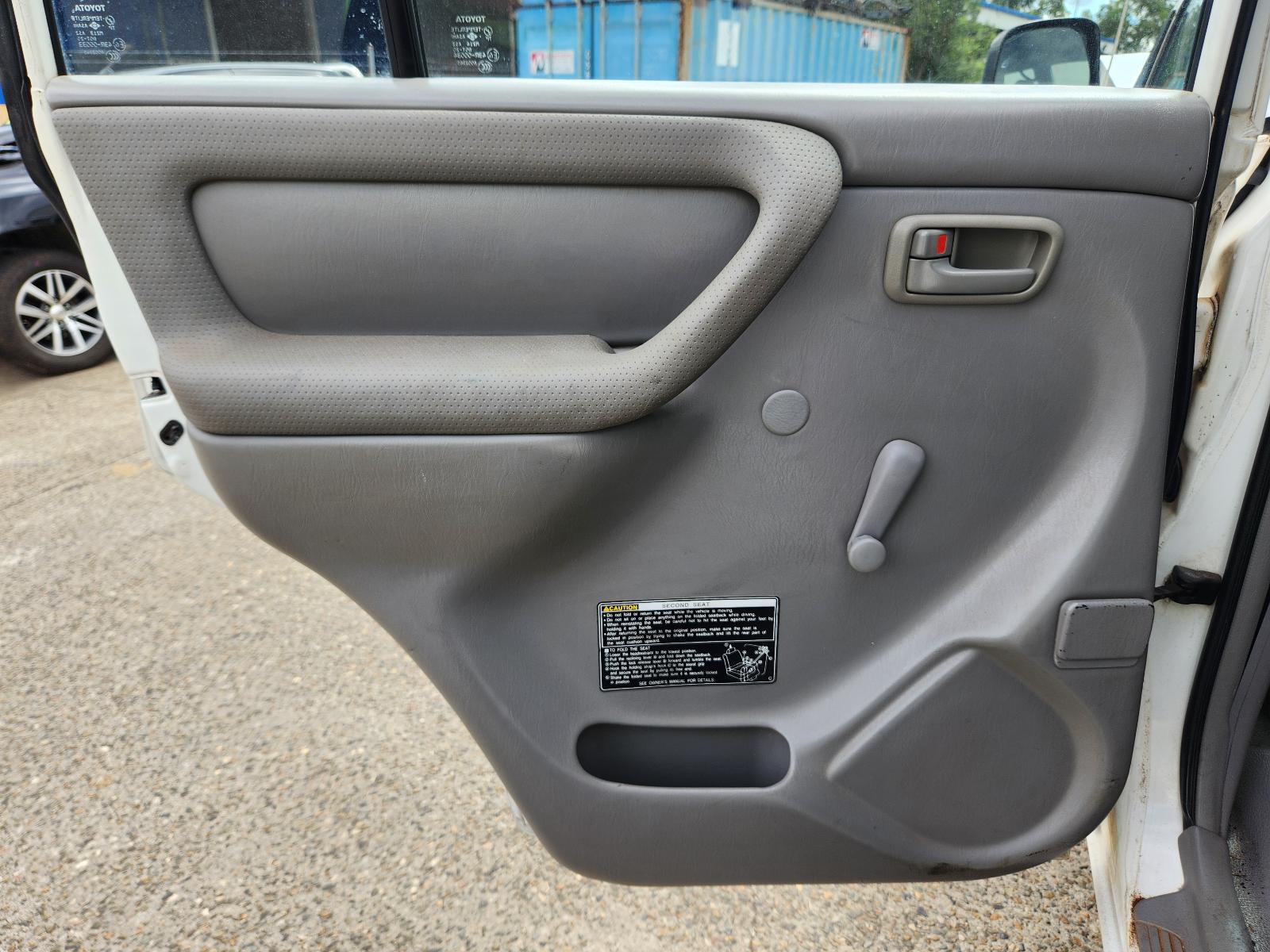 View Toyota Landcruiser 2003 4 Door Station Wagon