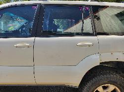 View Toyota Prado 2006 4 Door Station Wagon