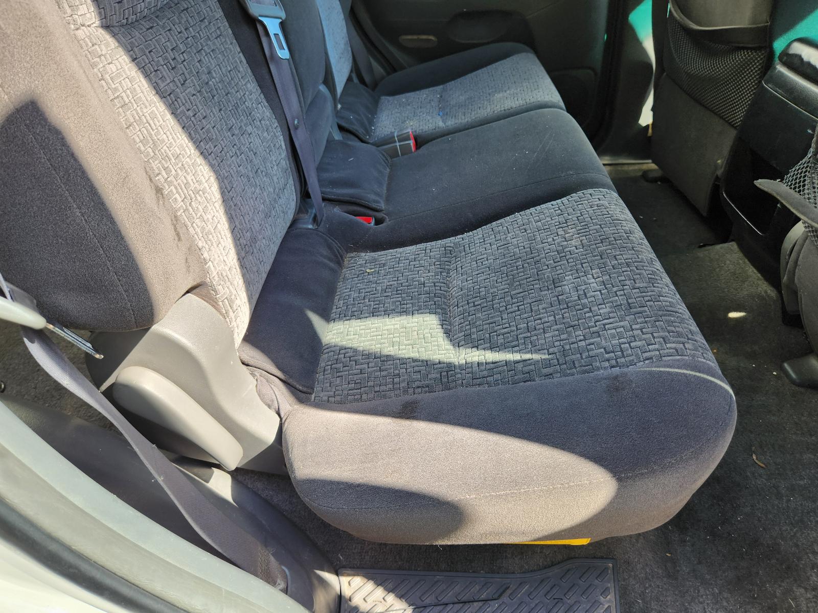 View Toyota Prado 2006 4 Door Station Wagon