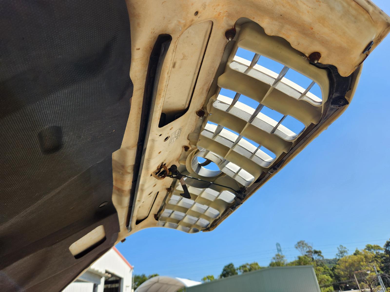 View Toyota Prado 2006 4 Door Station Wagon