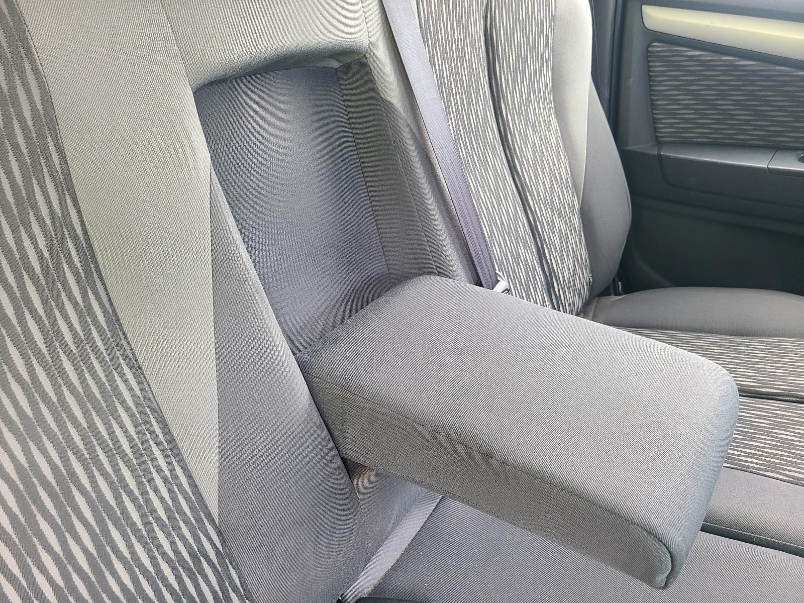 View Holden Colorado 2015 4 Door Utility