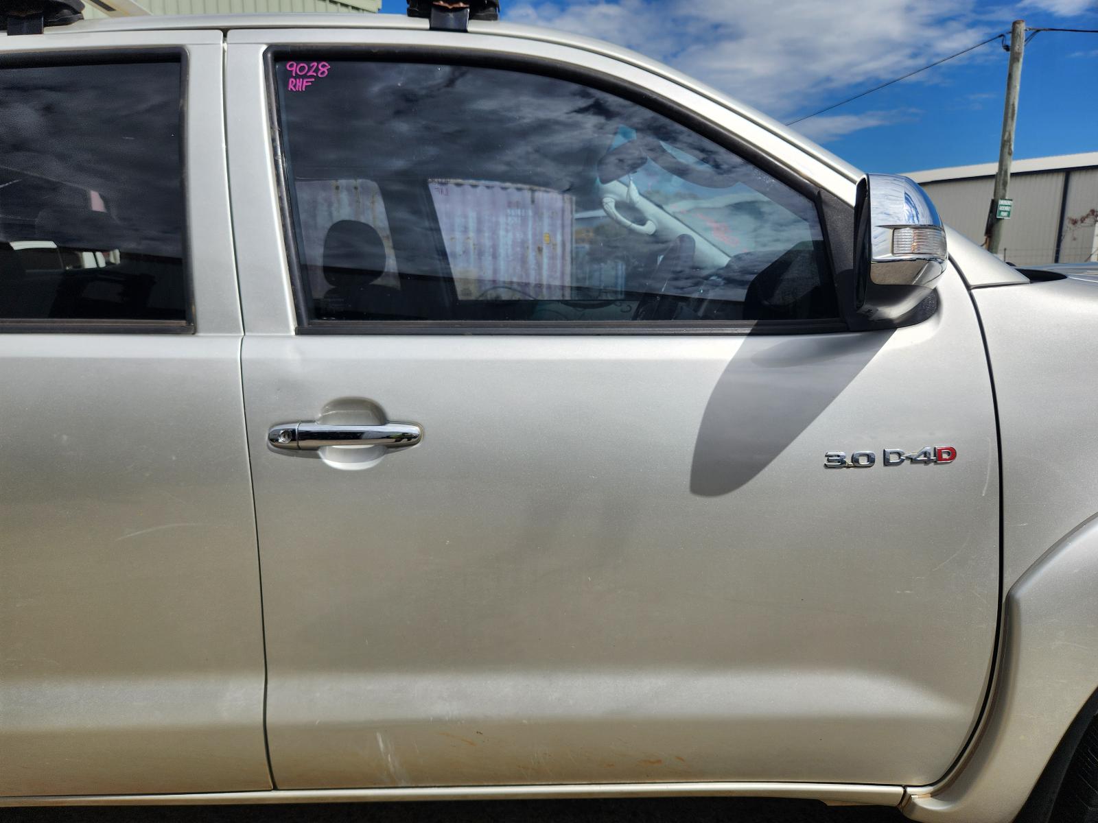 View Auto part Ashtray Toyota Hilux 2013