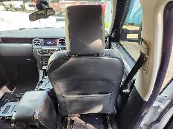 View Land Rover Discovery 2012  