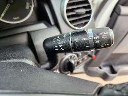 View Land Rover Discovery 2012  