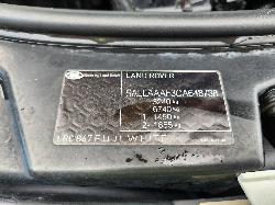 View Land Rover Discovery 2012  