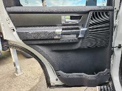 View Land Rover Discovery 2012  