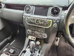 View Land Rover Discovery 2012  