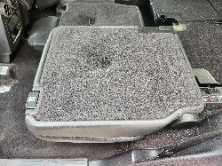 View Land Rover Discovery 2012  
