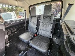 View Land Rover Discovery 2012  
